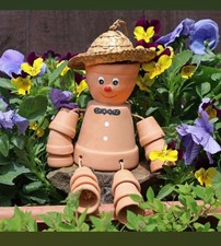 Terracotta Pot Man 30cm