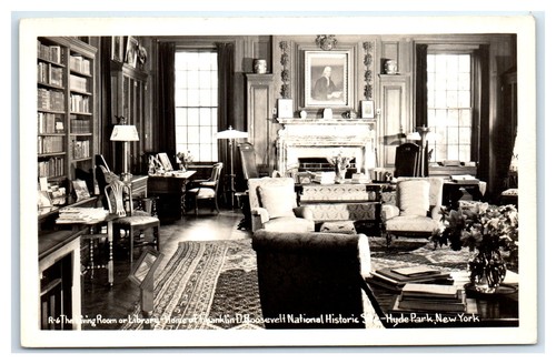 Hyde park postcard - hyde, ny
