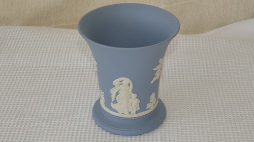 Wedgwood jasperware blue - wedgwood,