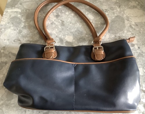 Black ladies handbag - black,