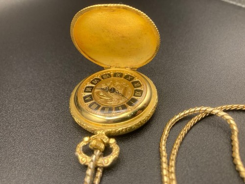 Waltham jewels hand wind - 17,