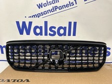 VOLVO XC40 BLACK FRONT GRILL