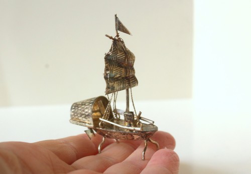 Vintage silver metal - metal, chinese