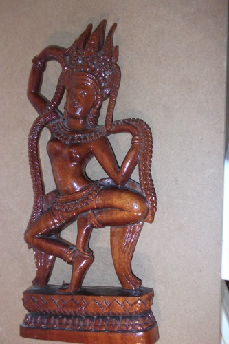 Carved wooden - cm,