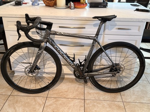 Colnago c64 disc campagnolo - colnago,