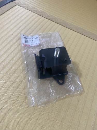 Genuine daihatsu engine mount - daihatsu,