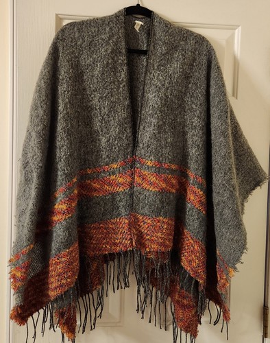 Pinklicious poncho shawl - pinklicious,