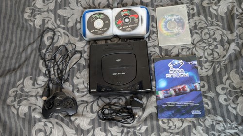 Sega saturn pal console bundle - console,