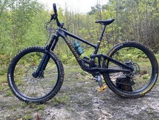 Specialized Enduro Expert Full Suspension Mountain Bike S3 (medium)