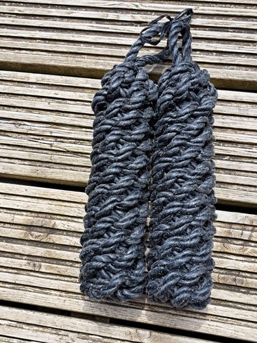 Rope and rubber side - , fender