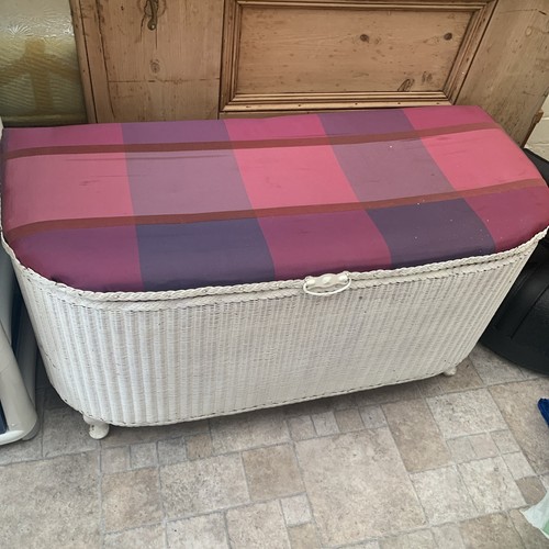 Vintage lloyd loom style - vintage,