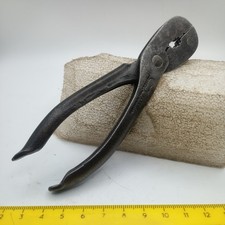 Rare Vintage 5" The Footprint