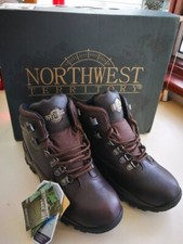 Ladies Northwest Territory