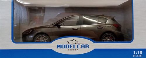 Model car group - 1/18, scale