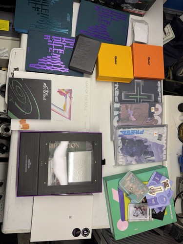 Job lot kpop merch ephemera - merch,