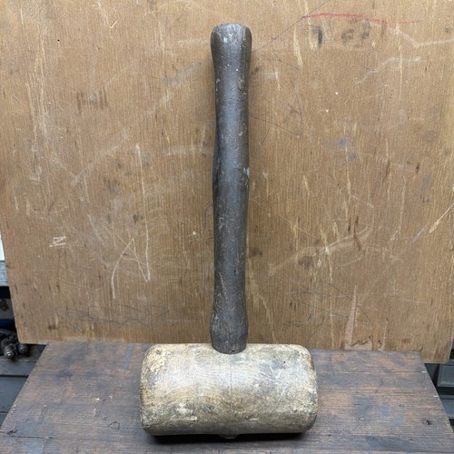 Antique wooden mallet gavel - or,