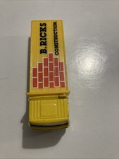 Corgi ford cargo truck - ford, b.ricks