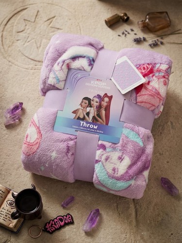 Kpop demon hunters blanket - demon,