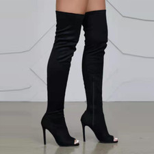 Women Stretch Over Knee Thigh