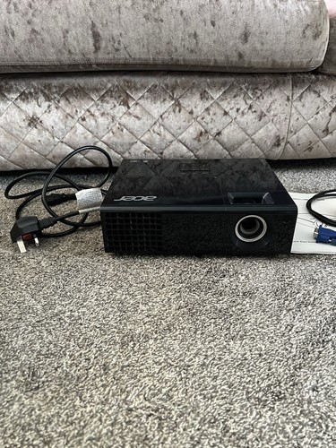 Acer x1240 dlp - projector, fully