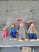 Childrens Dolls House People X