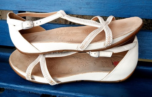 Clarks ladies off white active - clarks,