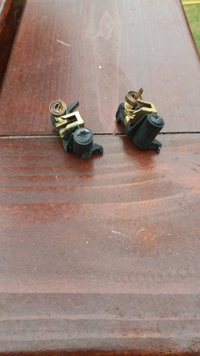Dewalt d21570 brushes holders - dewalt,