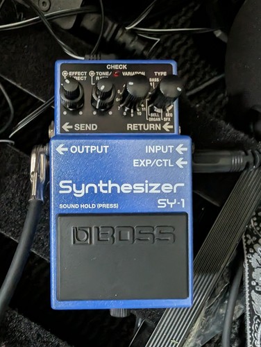 Boss guitar synthesizer - boss,