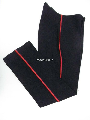 Foot guards red tunic - guards,