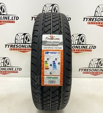 1 X 225 70 15C POWERTRAC