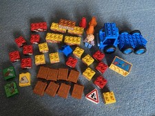 Duplo Lego Bob the builder figure and bricks blocks