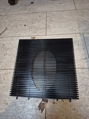 Dashboard grille grill triumph - grill,