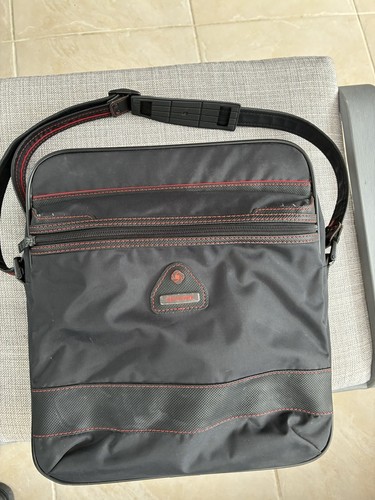 Vintage samsonite black - samsonite, and