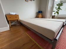 day bed/ single bed/ kingsize