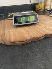 Estyma Vintage Digital Alarm Clock