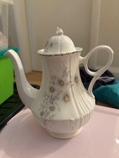 Bone china teapot Mayfair  made in England 