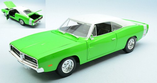Dodge charger green diecast - dodge,
