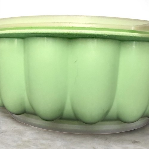 Tupperware vintage mint green - tupperware,