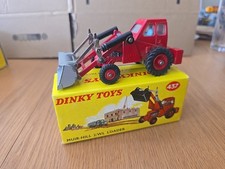 DINKY TOYS 437 MUIR HILL 2WL LOADER Boxed 