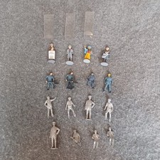 White Metal Figures Gauge 1. 1:32 x 16. Painted, Unpainted Model Railway Vintage