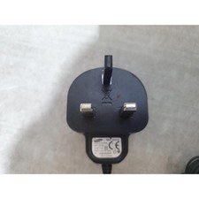 Samsung ETA3S30UBE Mains Charger Black 4.75-Volts 0.55-Amp for G600 Mobile Phone