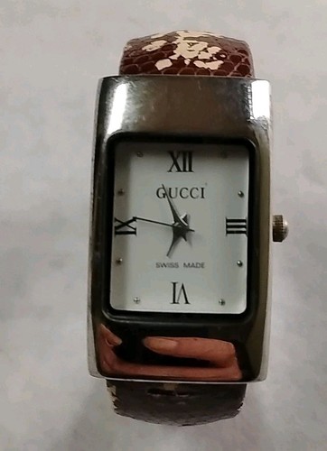 Vintage gucci quartz - vintage,