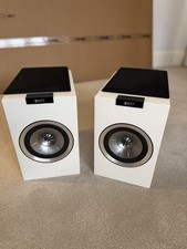 KEF RI00 Gloss White R Series