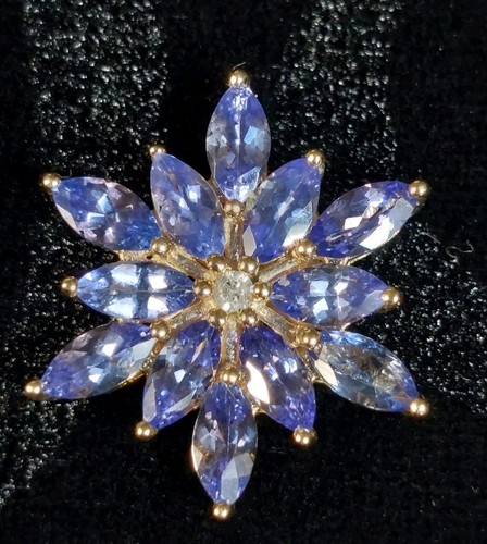 Beautiful 9ct yellow - 9ct, gold