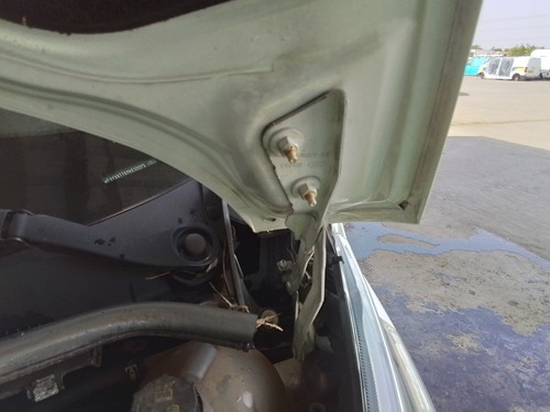 Bonnet hinge left passenger - bonnet,