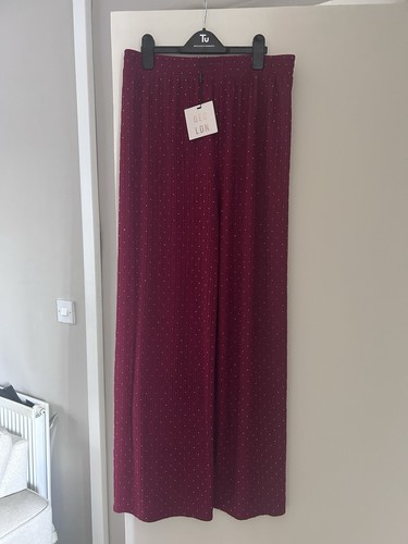 Bnwt qed london wide - qed,