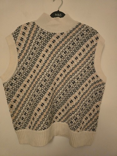 Kintted vest - kintted,