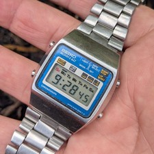 Vintage 1978 Seiko A128-5000 Quartz LC Mens Digital Watch LCD 