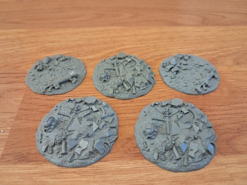 Warhammer 40k round - round, resin