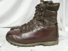 Genuine British Army Military Altberg Defender MTP Combat Boots Size 12 M 47 Z4